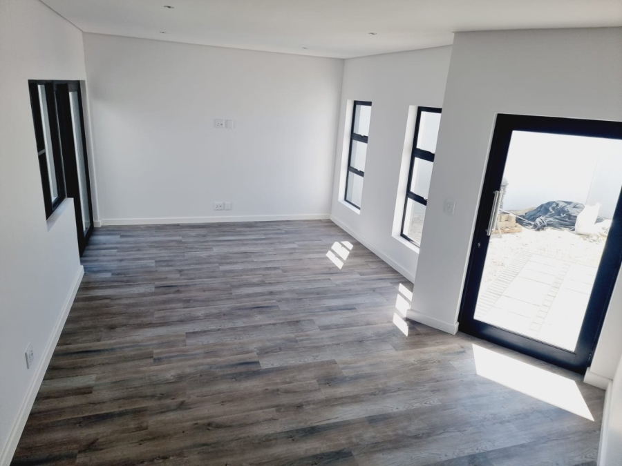 4 Bedroom Property for Sale in Sandown Western Cape